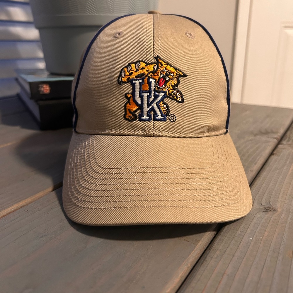 University of Kentucky Wildcats Embroidered Tan Cap with Logo